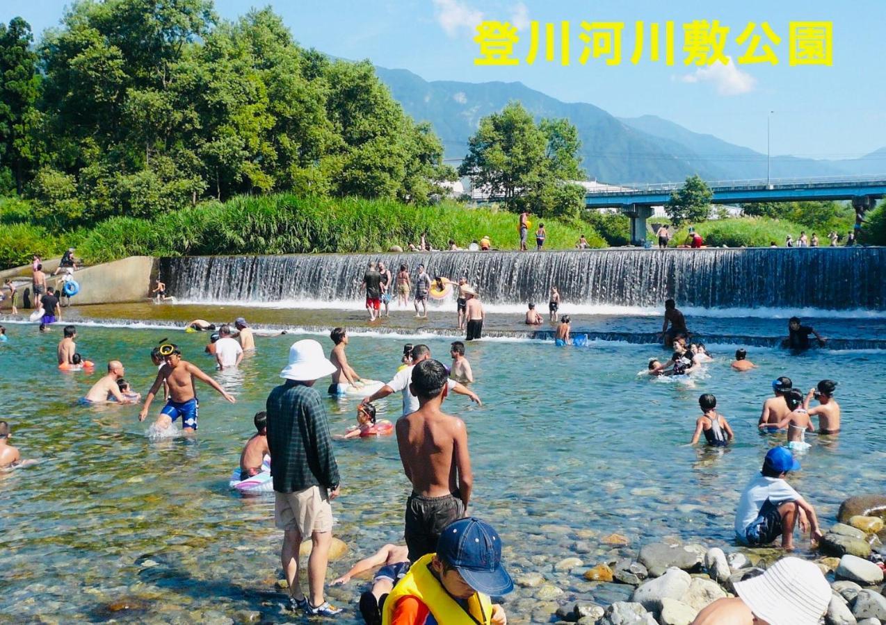 Belle Vue Nishiura Villa Minamiuonuma Exteriör bild