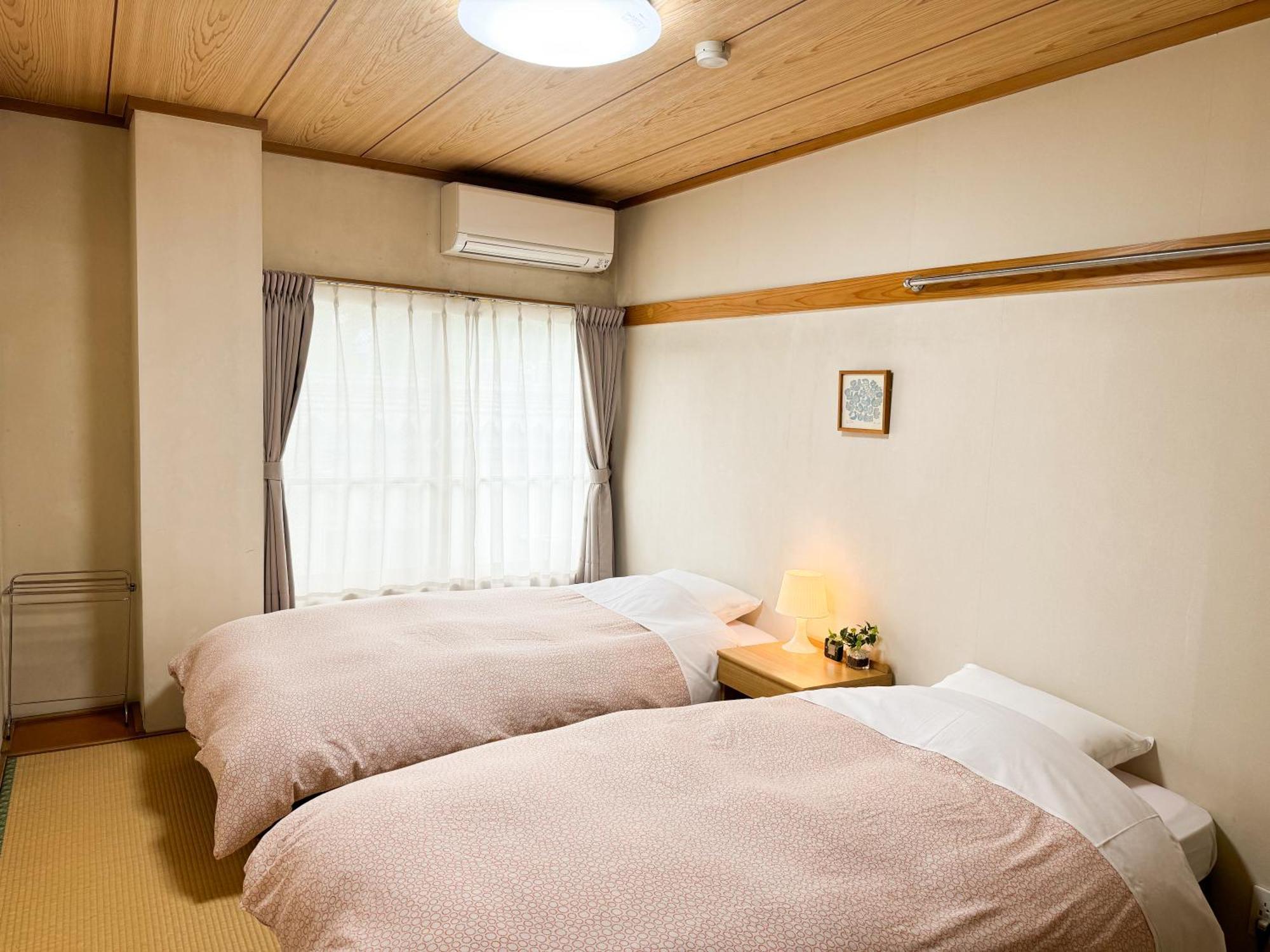 Belle Vue Nishiura Villa Minamiuonuma Exteriör bild