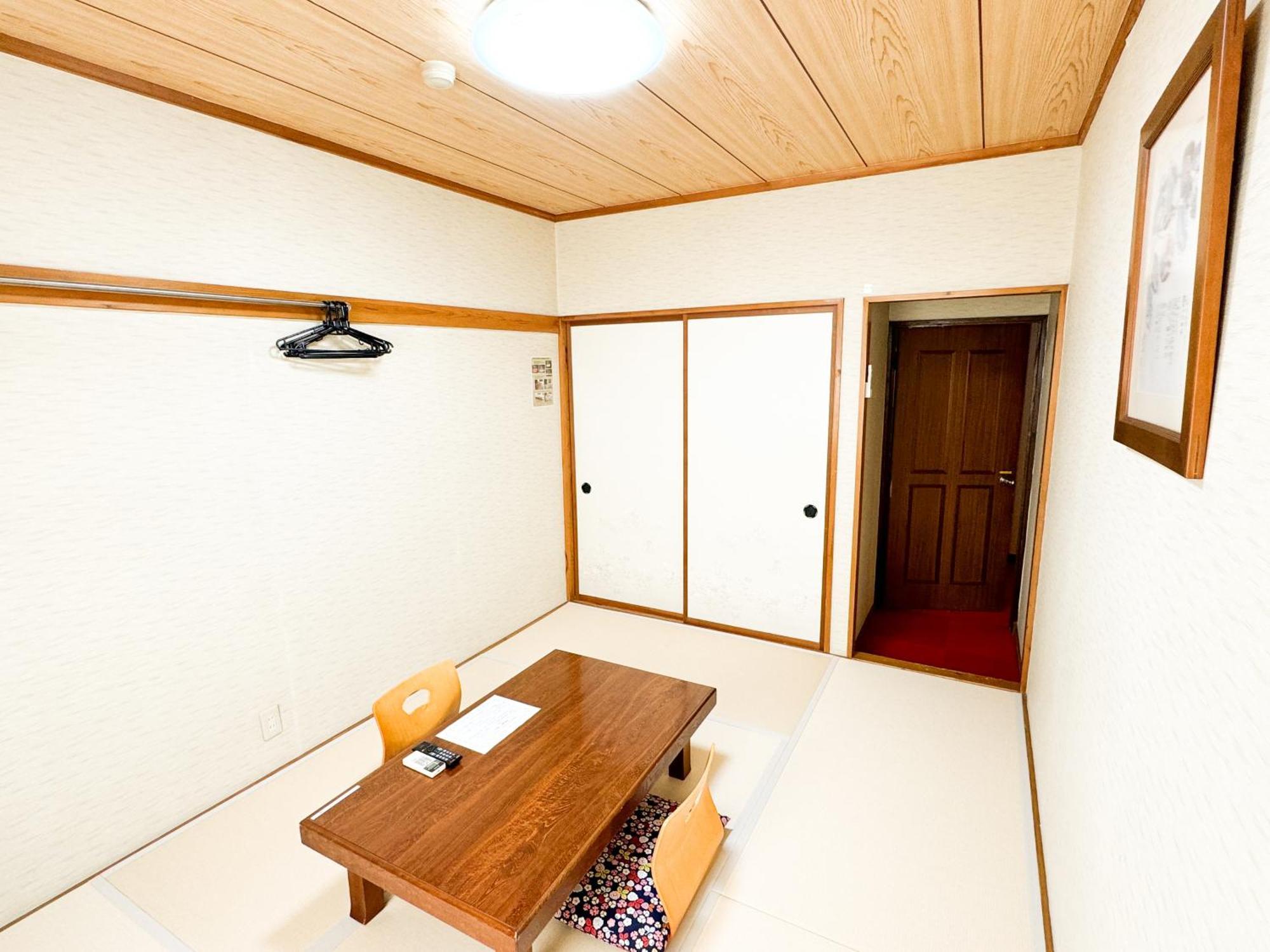 Belle Vue Nishiura Villa Minamiuonuma Exteriör bild