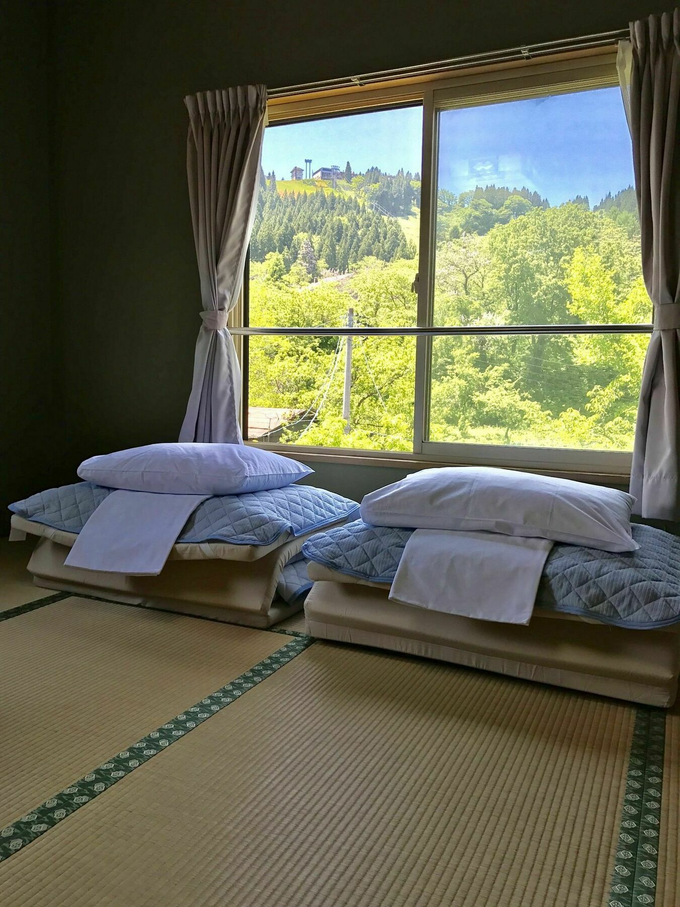 Belle Vue Nishiura Villa Minamiuonuma Exteriör bild